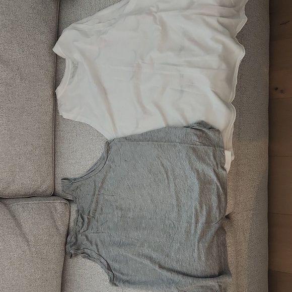 2 Show Me Your Mumu Bull Print Muscle Tee Tank Top Medium - Picture 3 of 5